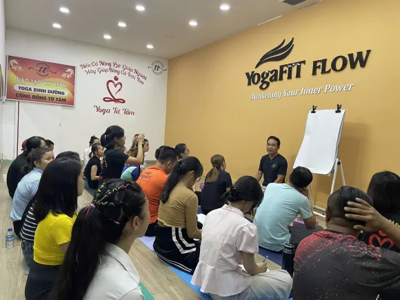 Biến Đam Mê Vận Động Thành Nghề Nghiệp: Hành Trình Từ HLV Đến Sự Nghiệp Sức Khỏe
